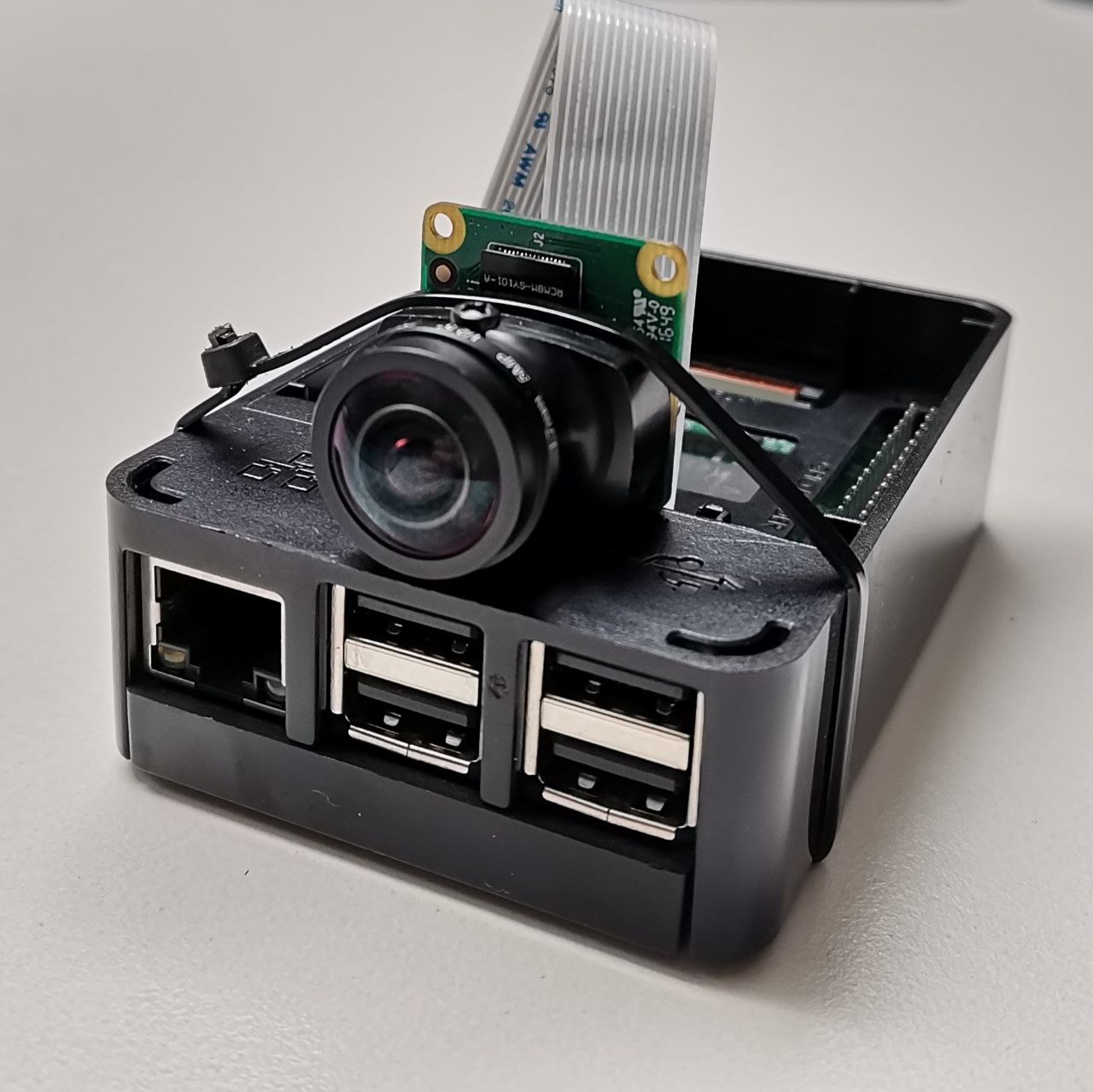 Streaming video from a Raspberry Pi Cam using a distributed ROS system